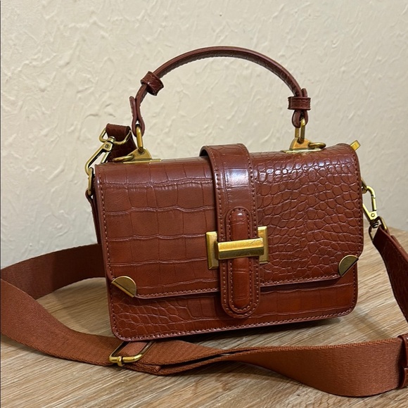 Handbags - Brown Leather Printed Crossbody